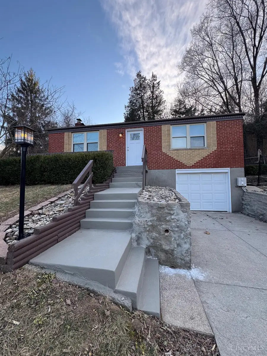 6903 Taylor Road, Green Township, OH 45248 - #2