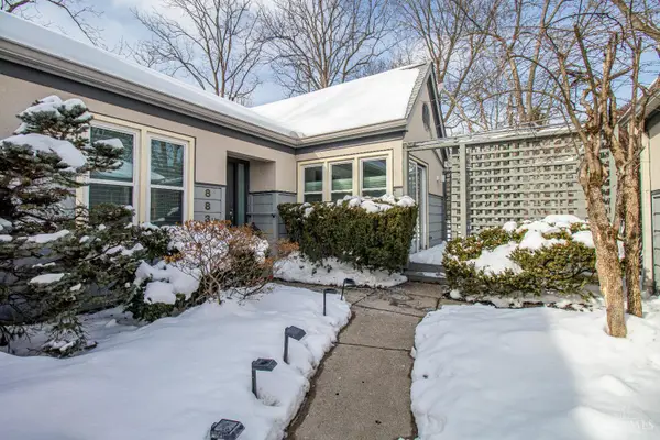 8837 Montgomery Road, Sycamore Twp, OH 45236