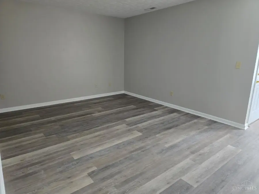 Address Withheld By Seller, Trenton, OH 45067 - #3