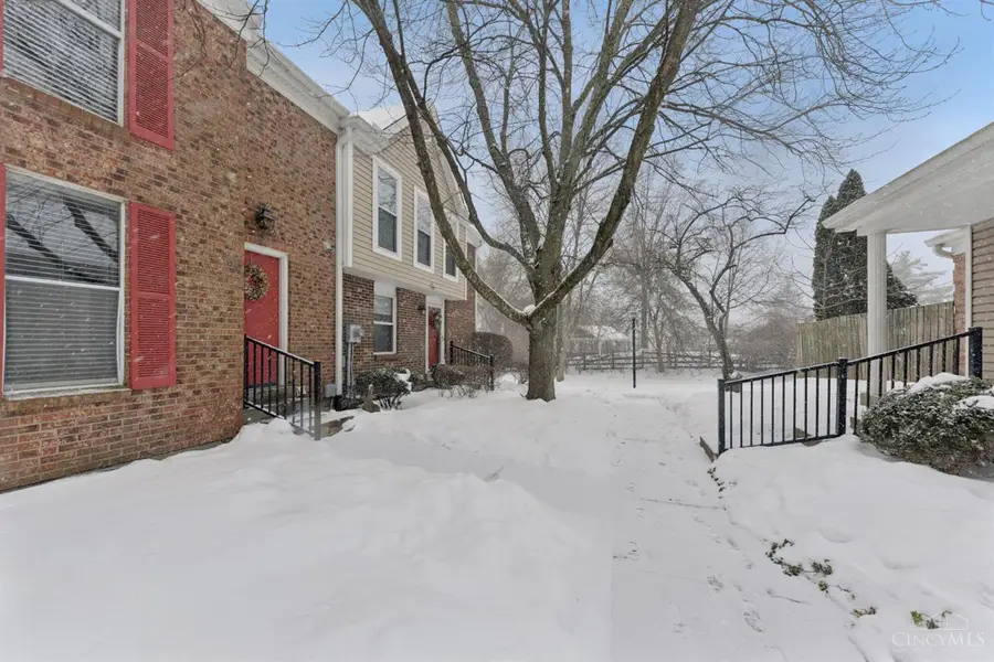 965 Woodlyn Drive N #67, Anderson Township, OH 45230 - #2