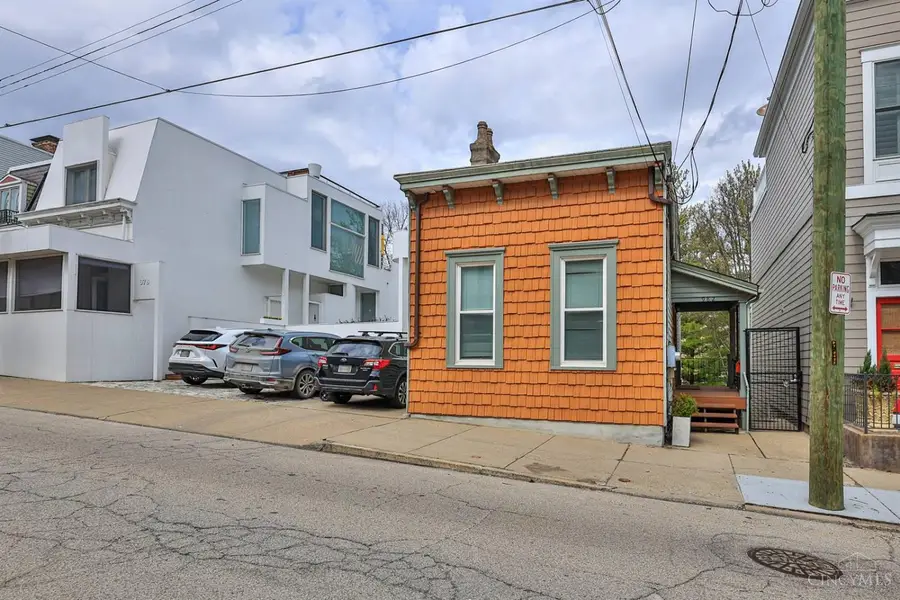 982 Hatch Street, Cincinnati, OH 45208 - Image #2