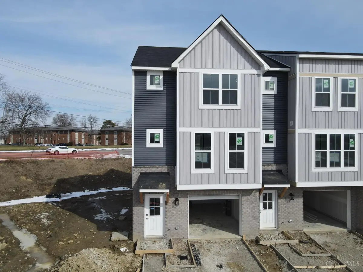 606 Brightview Place #32, Forest Park, OH 45240 - #1