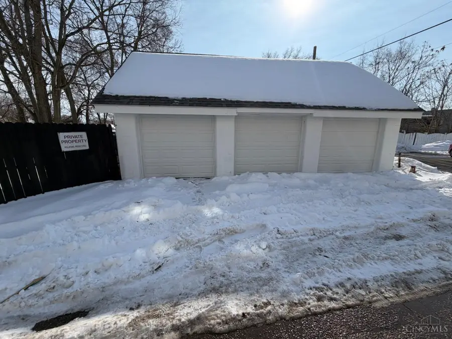 14 Moore Street, Middletown, OH 45044 - #3