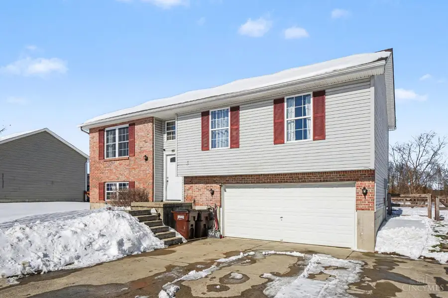 317 Robin Avenue, Mount Orab, OH 45154 - #3