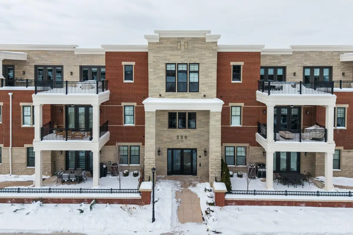 230 Vintage Club Drive #205, Montgomery, OH 45249 - #1