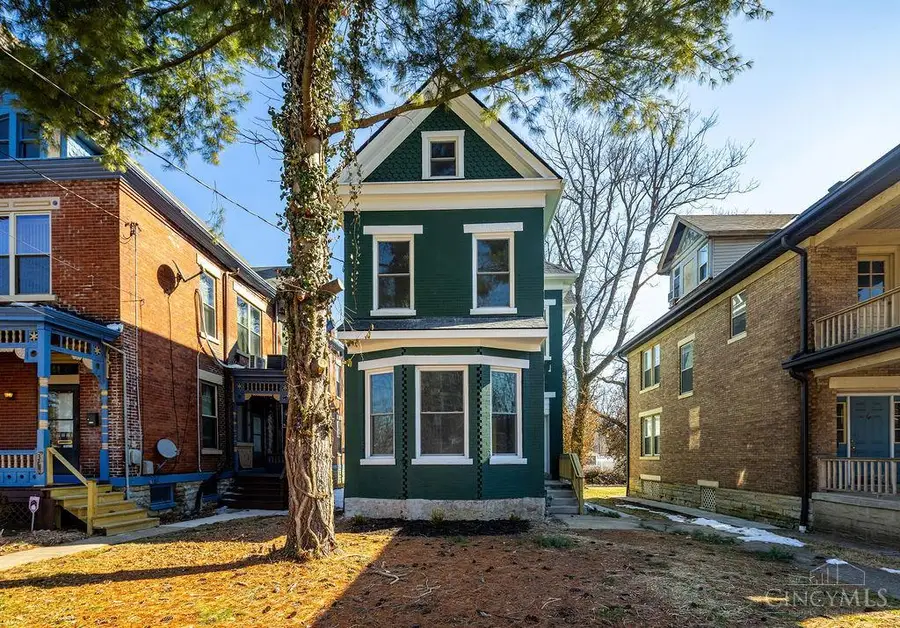 3138 Woodburn Avenue, Cincinnati, OH 45207 - #2