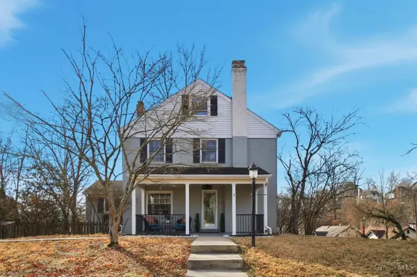 1 Hilltop Lane, Cincinnati, OH 45208