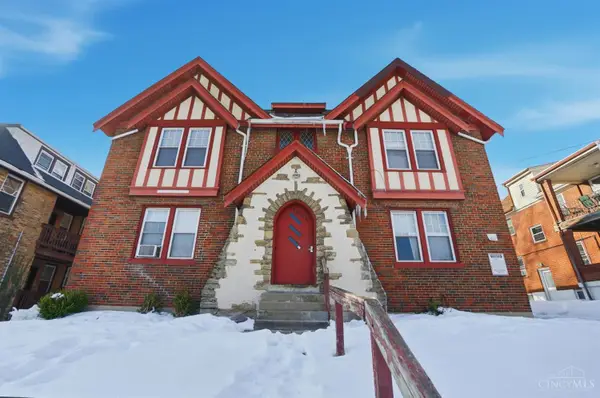 1025 Dana Avenue, Cincinnati, OH 45229