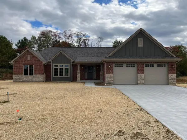 8397 Alice Way, St Leon, IN 47012