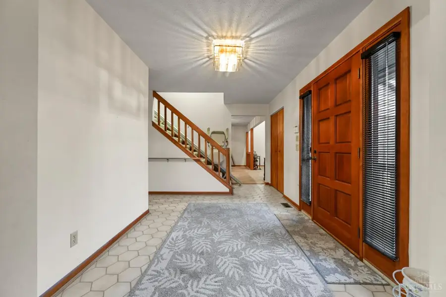 1749 Gloucester Drive, Fairfield, OH 45014 - #3