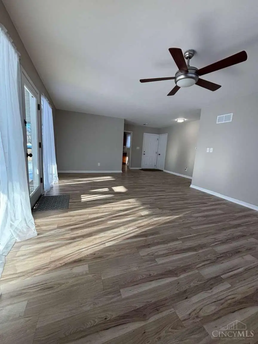 7909 Burgundy Lane, Cincinnati, OH 45224 - #2