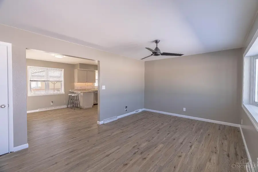 10490 Twin Oaks Drive, Dillsboro, IN 47018 - #3