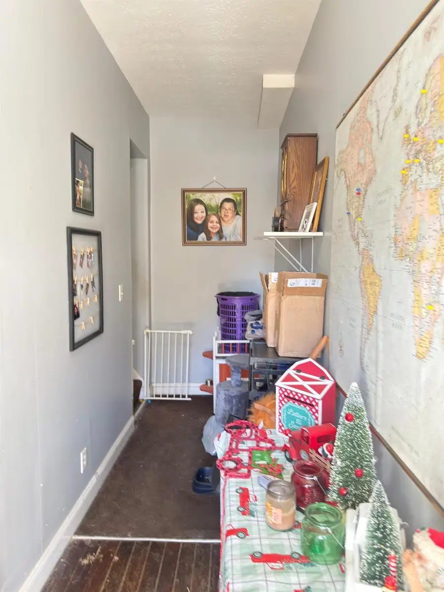 524 Maple Street, Elmwood Place, OH 45216 - #2