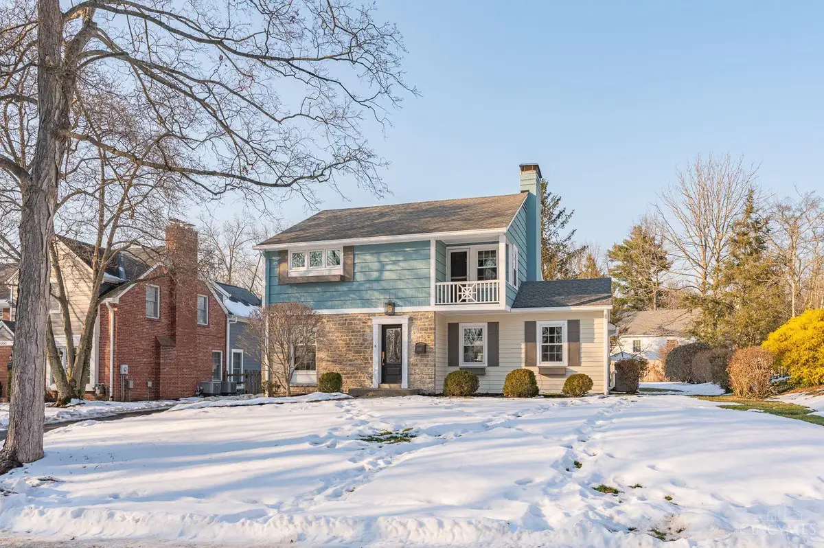 6602 Miami Bluff, Mariemont, OH 45227 - #1