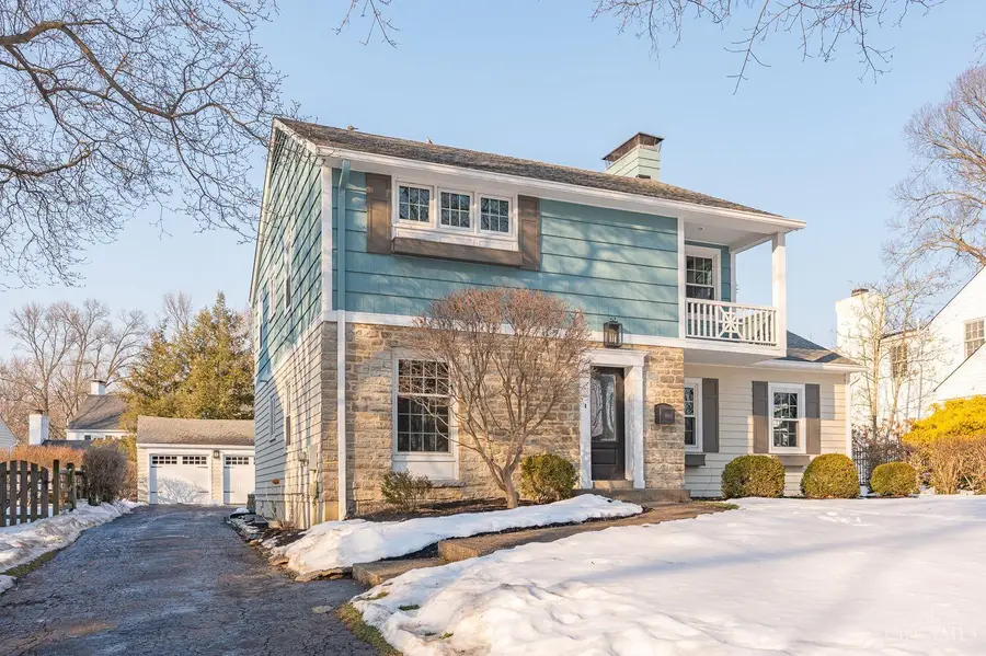 6602 Miami Bluff, Mariemont, OH 45227 - #2