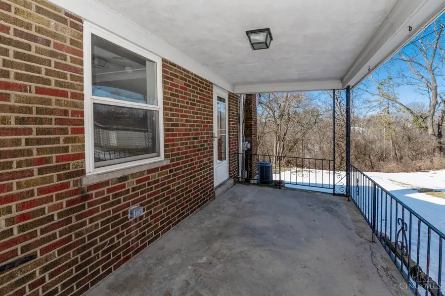 9981 Skyridge Drive, Colerain Township, OH 45252 - #2