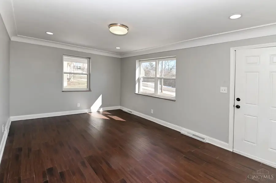 9981 Skyridge Drive, Colerain Township, OH 45252 - #3