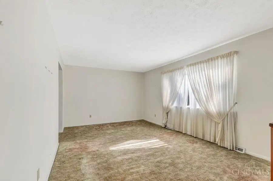 818 Rosetree Lane, Cincinnati, OH 45230 - #2