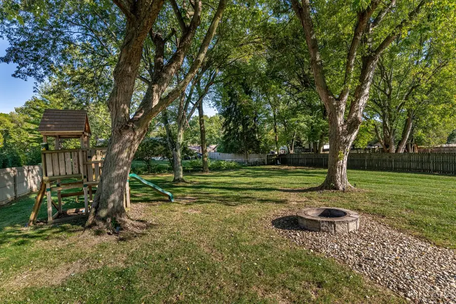 6000 Cobbleskill Court, Centerville, OH 45459 - #3