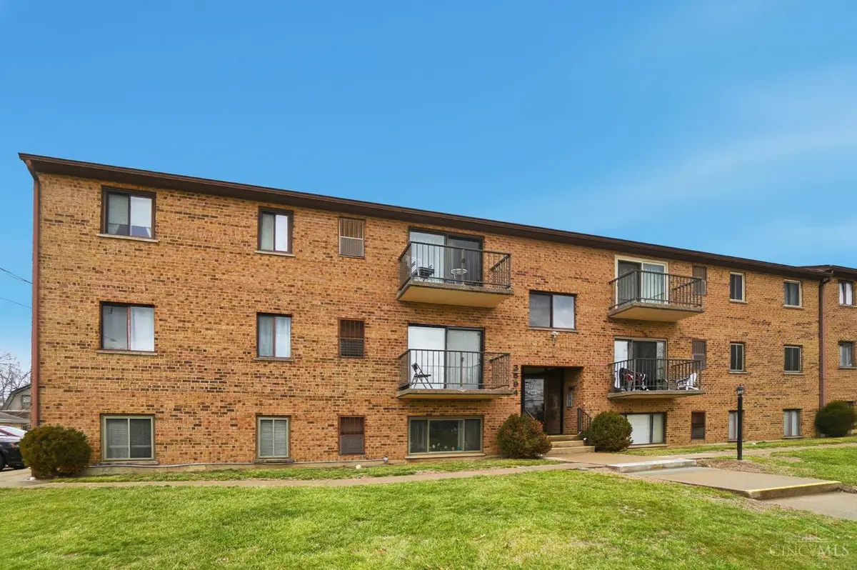3594 Homelawn Avenue #14, Cincinnati, OH 45211 - #1