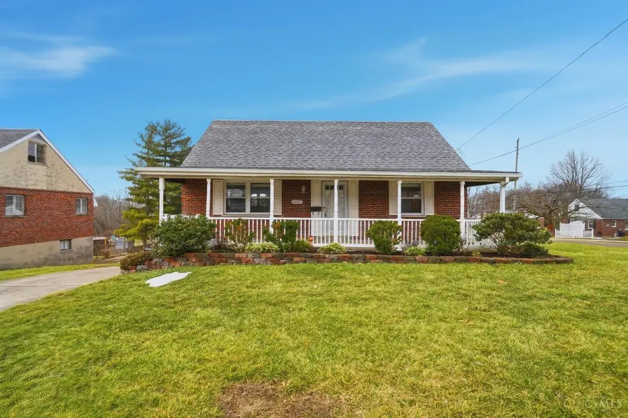 1357 Thurnridge Drive, Reading, OH 45215 - #2