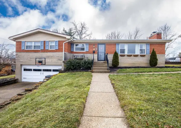 3911 Robinhill Drive, Cincinnati, OH 45211
