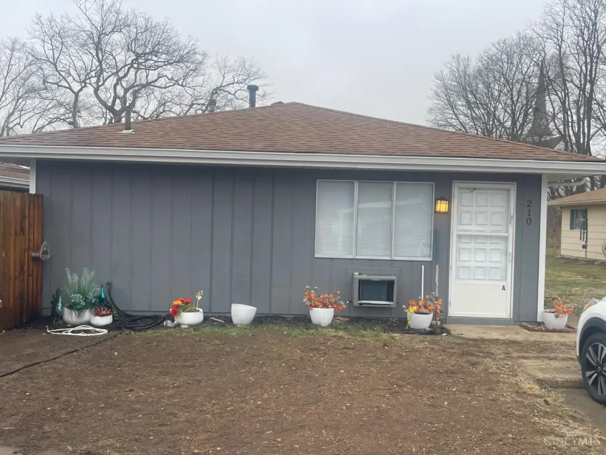 210 High Street, Hamilton, OH 45011 - #1