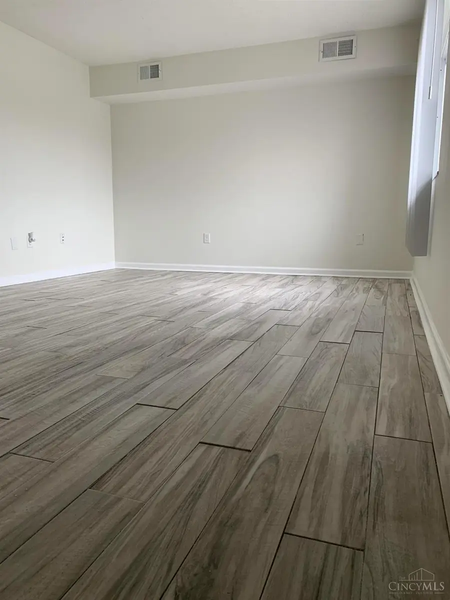 7752 Montgomery Road #53, Sycamore, OH 45236 - #2