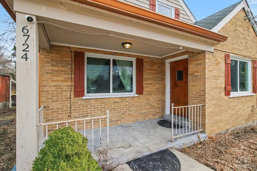 6724 Cheviot Road, Cincinnati, OH 45247 - #3