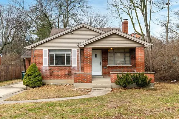 7873 Gail Drive, Deer Park, OH 45236