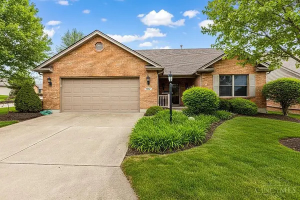 1192 Deerfield Circle, Hamilton, OH 45013