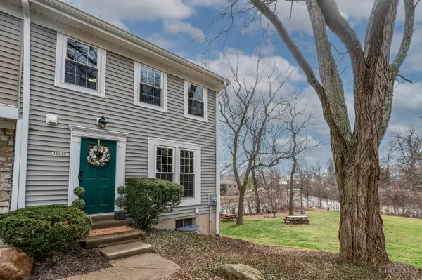 10802 Lakehurst Court #114, Sycamore Twp, OH 45242