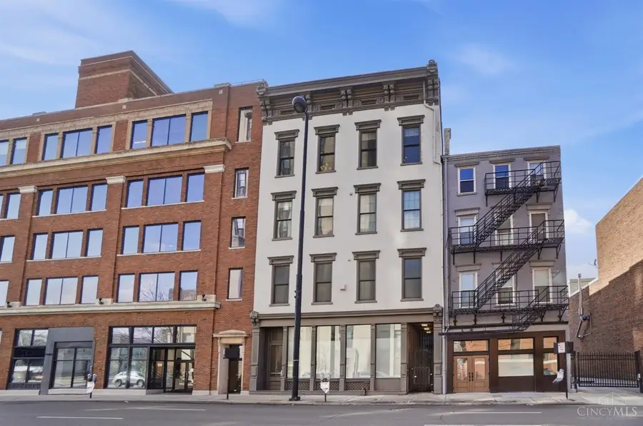 813 Broadway Street #404, Cincinnati, OH 45202 - #3