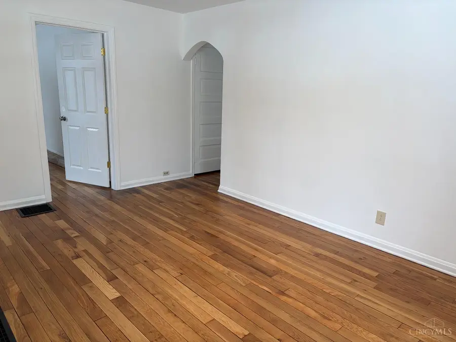 1138 Wilshire Avenue, Anderson, OH 45230 - #3