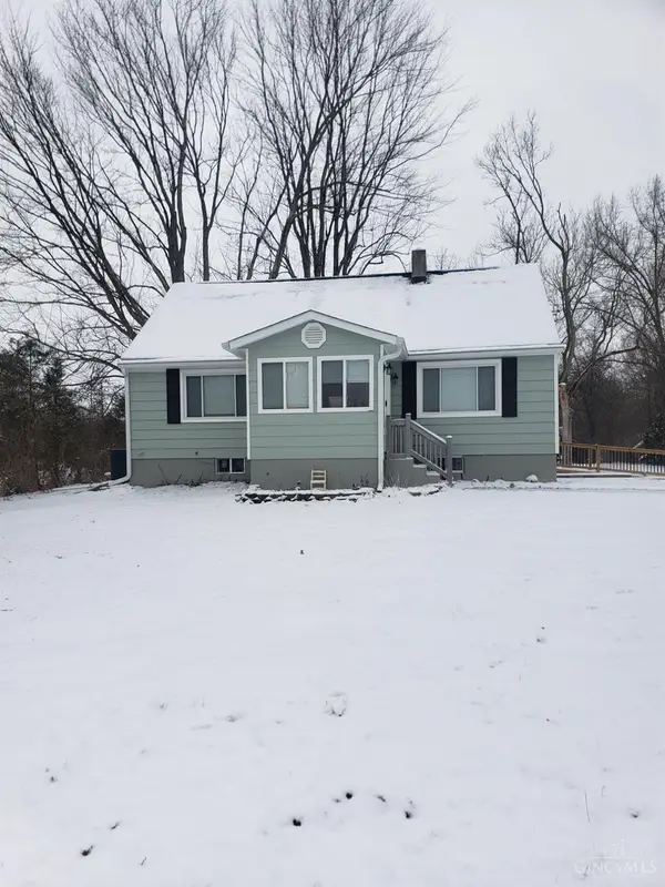 2552 Mchenry Road, Goshen Twp, OH 45122