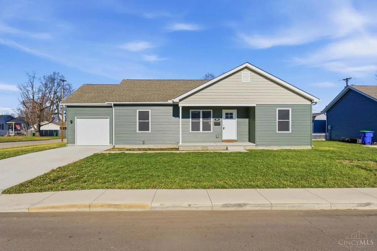 910 Vine Street, Washington Court House, OH 43160 - #1