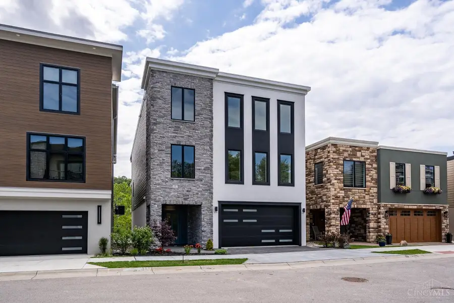 5751 Sanctuary Place, Cincinnati, OH 45230 - #2