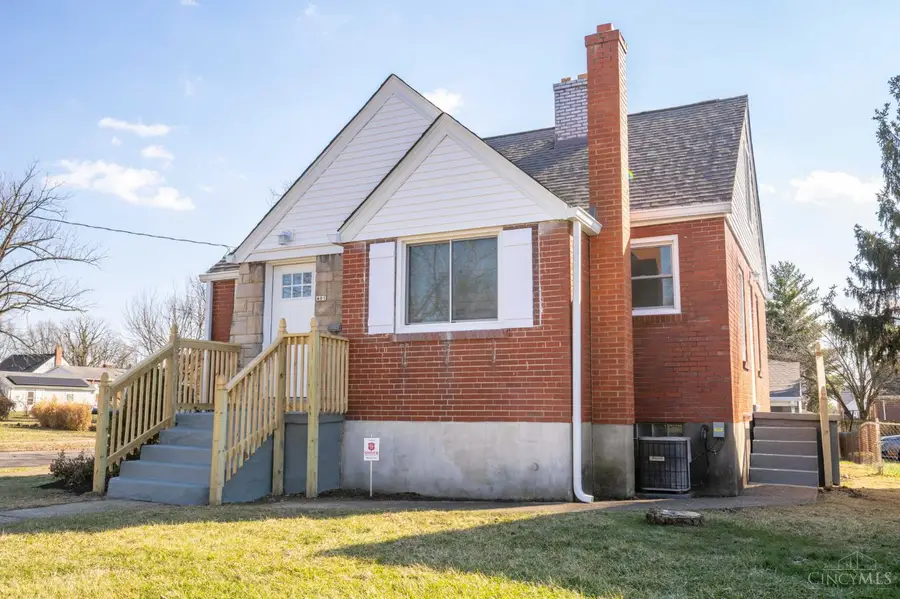 401 Jonte Avenue, Lockland, OH 45215 - #2