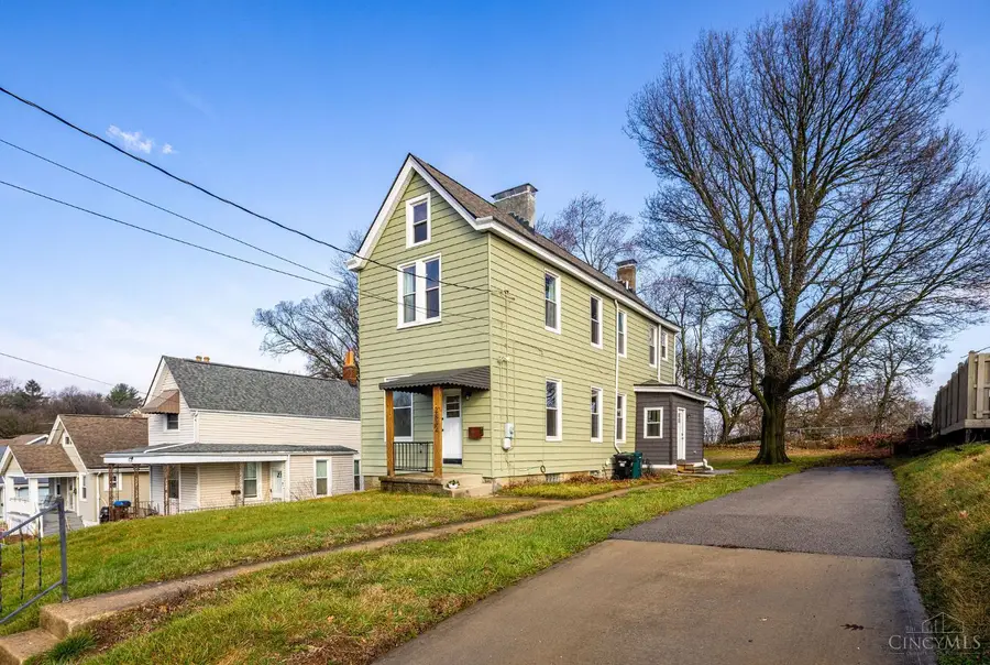 2832 Claypole Avenue, Cincinnati, OH 45204 - #3