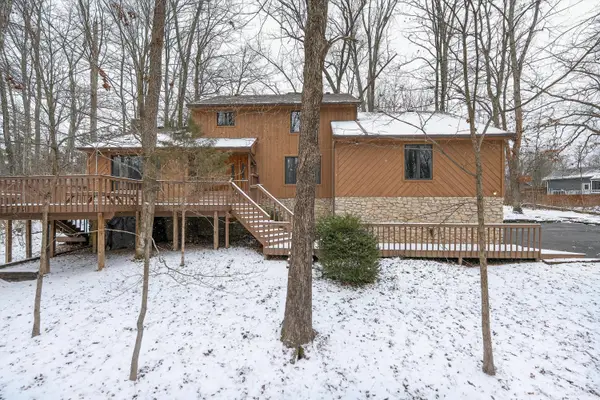 560 Blackhawk Trail, Miami Twp, OH 45140