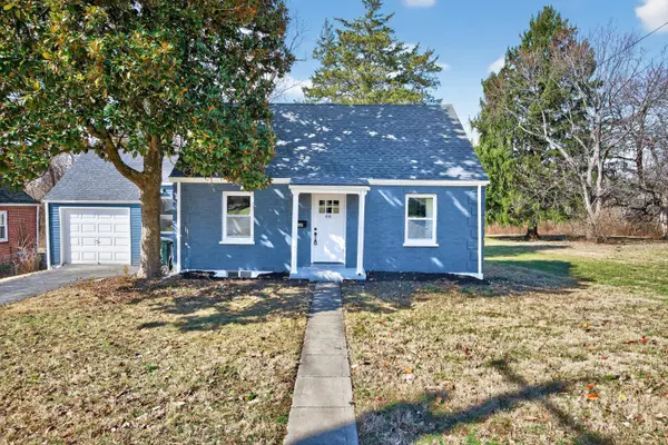 48 Damon Road, Greenhills, OH 45218