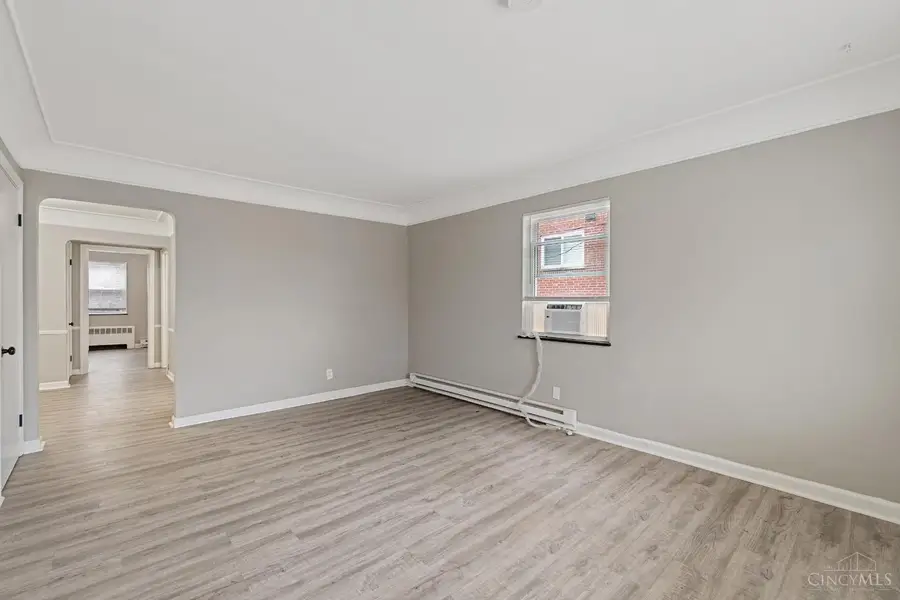 7100 Eastlawn Drive, Cincinnati, OH 45237 - #3