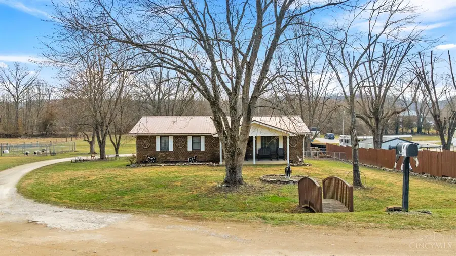 840 Easy St, Manchester, OH 45144 - #3