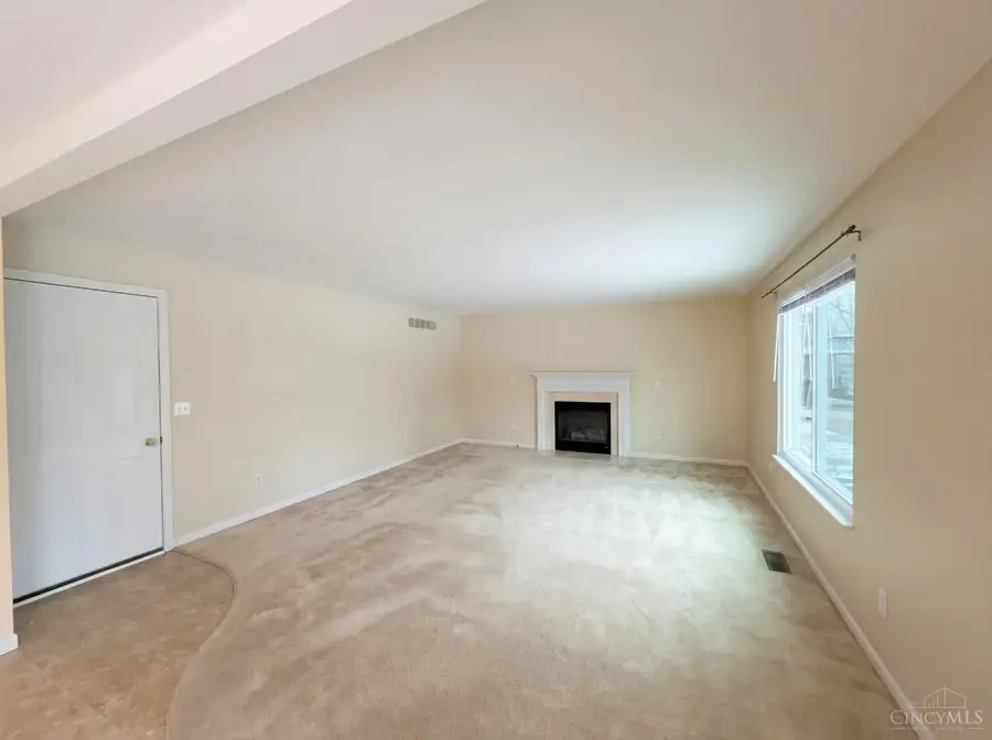 5705 Pepperridge Court, Warren, OH 45039 - #3