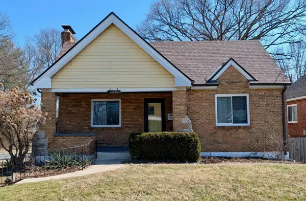 6656 Plainfield Road, Silverton, OH 45236