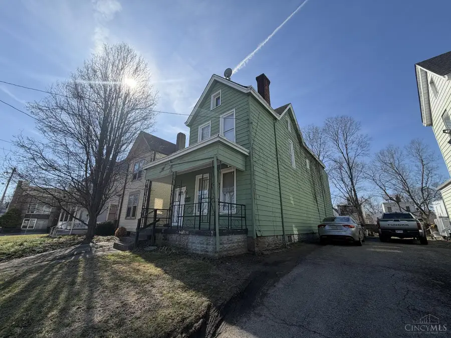 107 W 65th Street, Cincinnati, OH 45216 - #3