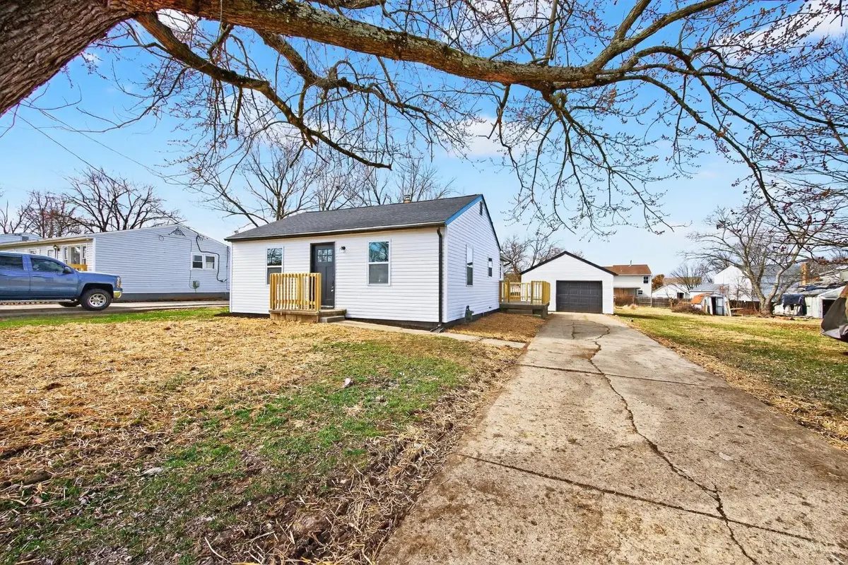 8081 Lawrence Drive, West Chester, OH 45069 - #1