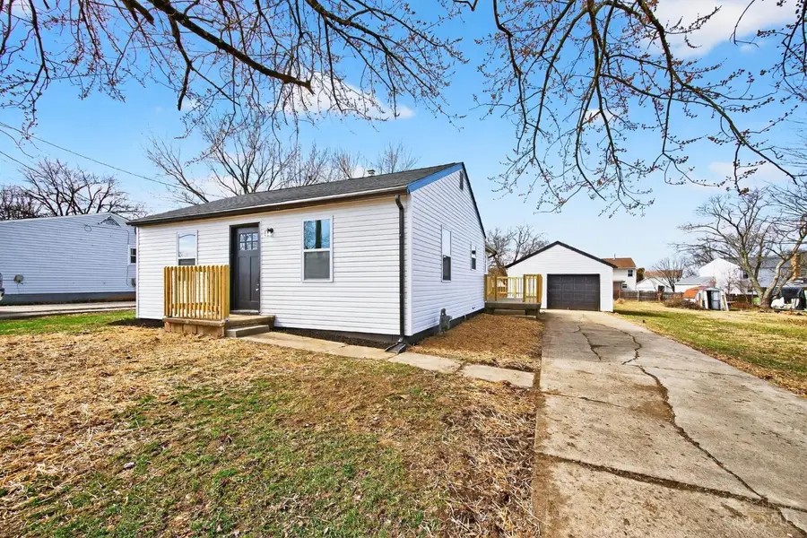 8081 Lawrence Drive, West Chester, OH 45069 - #2