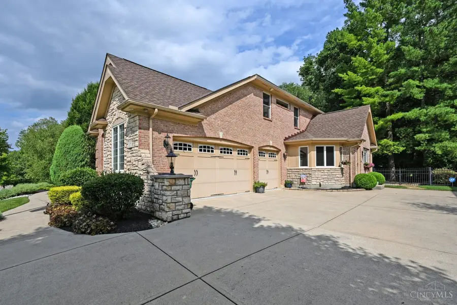 117 Bares Creek Court, Loveland, OH 45140 - #3