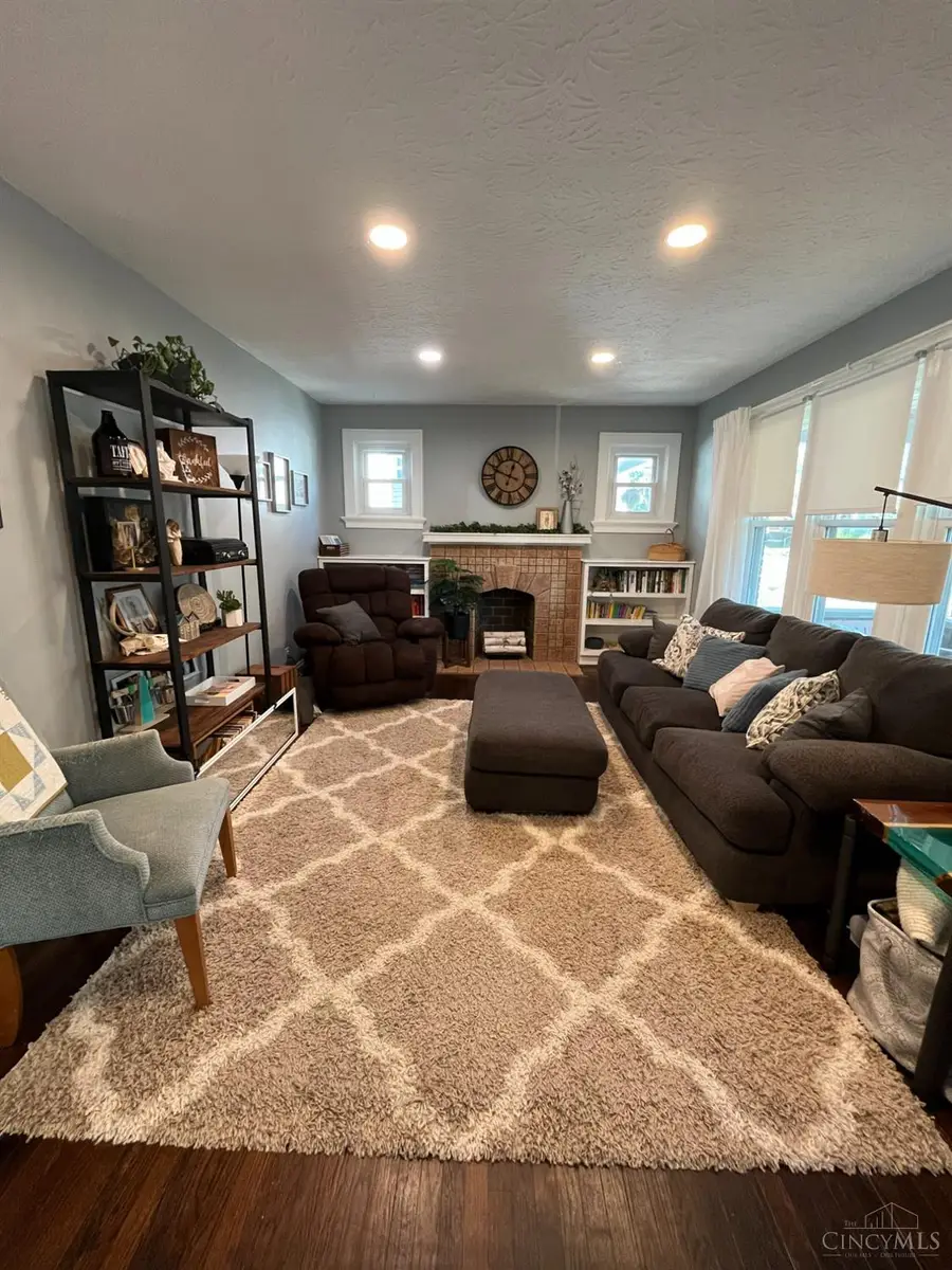 4251 Leonard Avenue, Saint Bernard, OH 45217 - #2